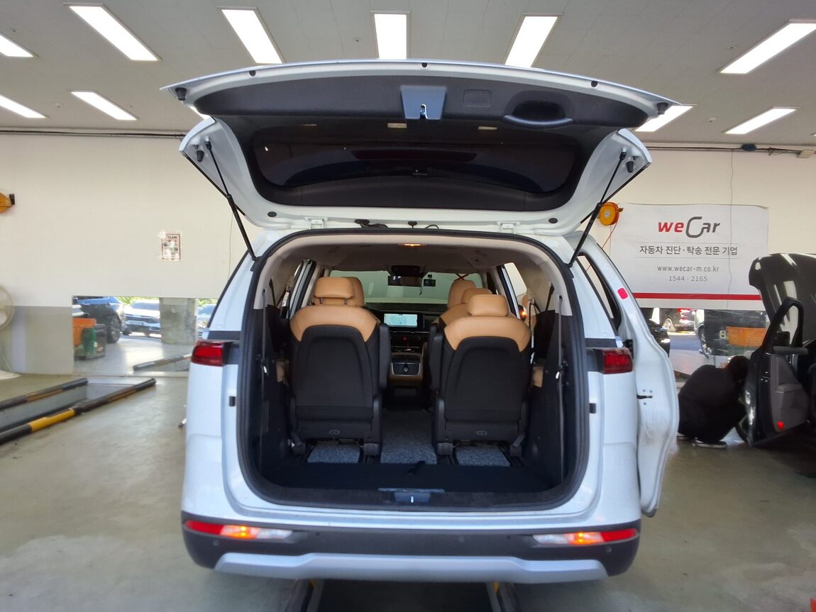 KIA NEW CARNIVAL (KA4) 9-SEATER GASOLINE PRESTIGE 2023 - zdjęcie 15