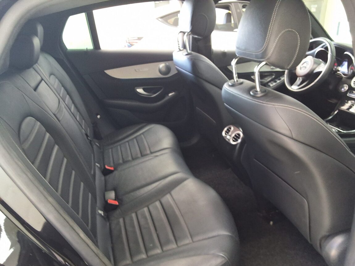 MERCEDES-BENZ GLC-CLASS GLC 220d 4MATIC COUPE PREMIUM 2017 - zdjęcie 14