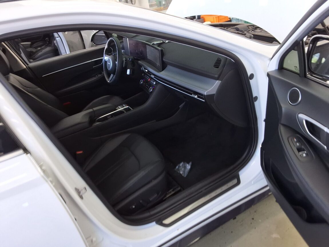 HYUNDAI SONATA THE EDGE GASOLINE 1.6 TURBO EXCLUSIVE 2024 - zdjęcie 14
