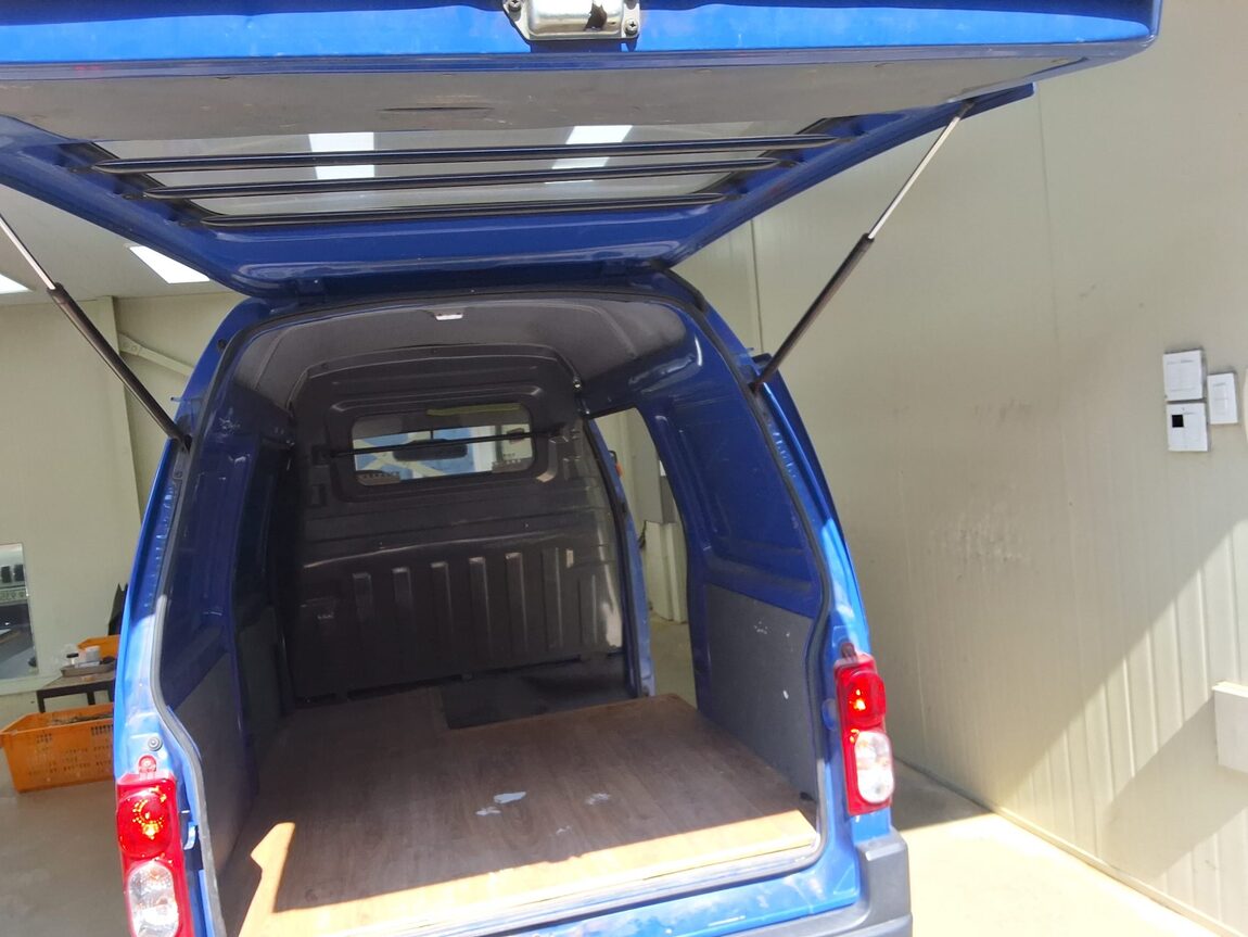 CHEVROLET (DAEWOO) NEW DAMAS 2-SEATER PANEL VAN DELUXE 2011 - zdjęcie 16