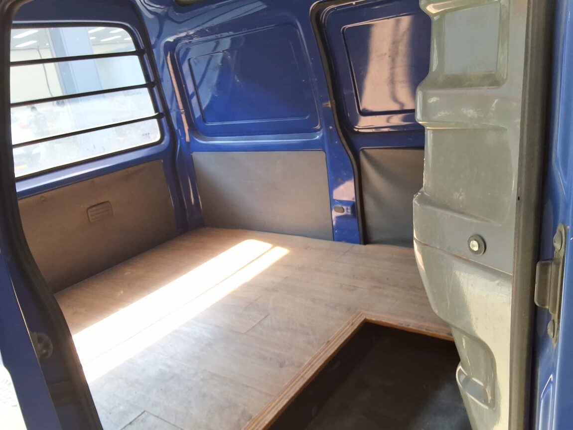 CHEVROLET (DAEWOO) NEW DAMAS 2-SEATER PANEL VAN DELUXE 2011 - zdjęcie 14