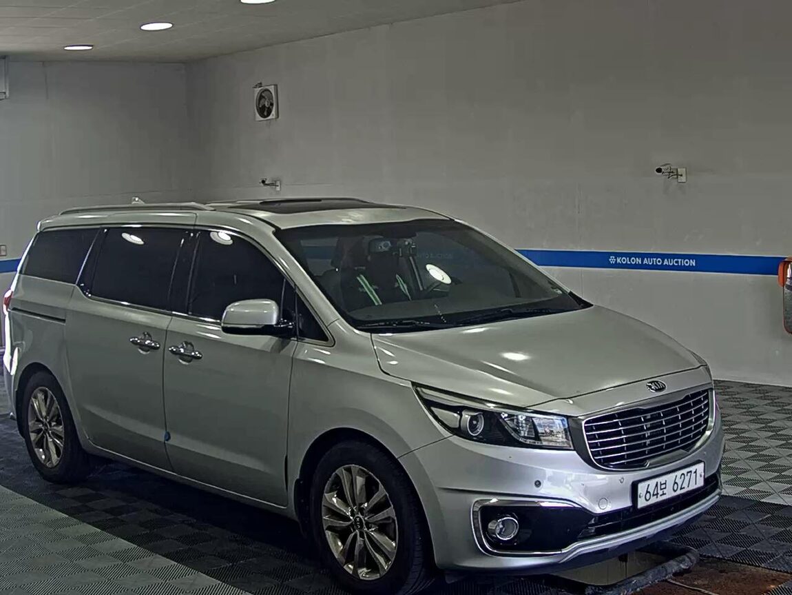 KIA ALL NEW CARNIVAL 9-SEATER DIESEL PRESTIGE 2015 - zdjęcie 3