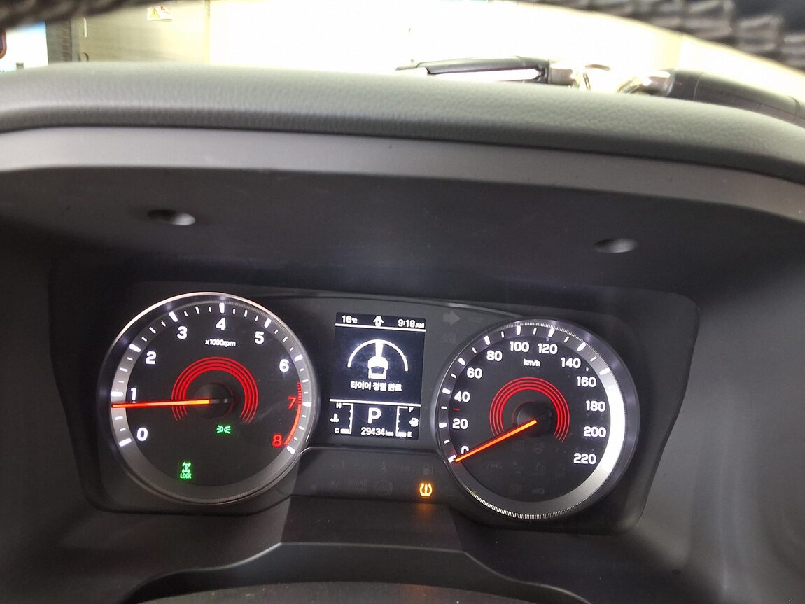 KG MOBILITY (SSANGYONG) ALL NEW KORANDO 1.5 GASOLINE AWD C5 PLUS 2022 - zdjęcie 10