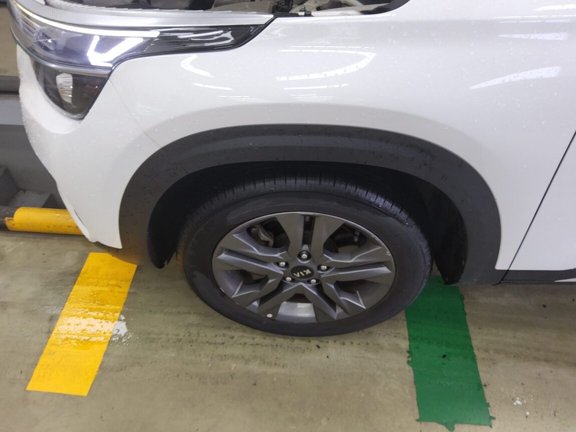 KIA SELTOS 1.6 GASOLINE 2WD PRESTIGE 2020 - zdjęcie 21