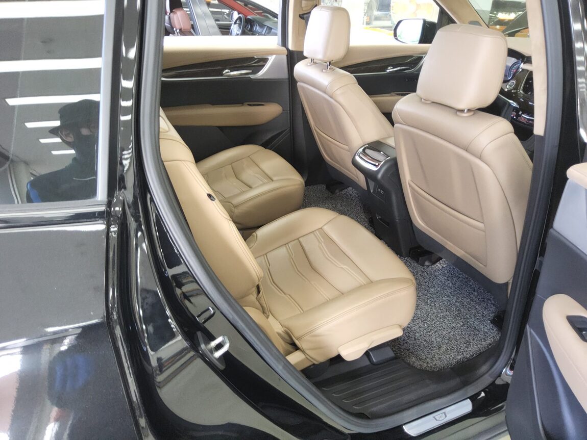 CADILLAC XT6 3.6 GASOLINE SPORTS 2023 - zdjęcie 13