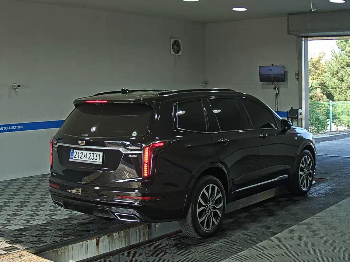 CADILLAC XT6 3.6 GASOLINE SPORTS 2023 - zdjęcie 5