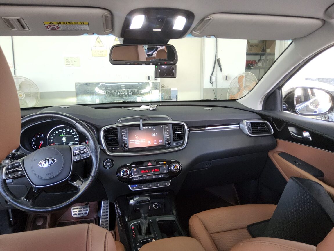 KIA THE NEW SORENTO DIESEL R2.2 4WD MASTER 2019 - zdjęcie 11