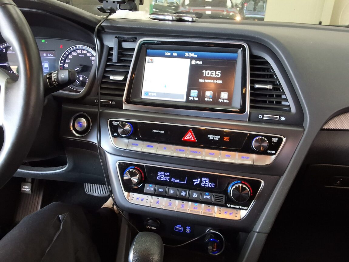HYUNDAI LF SONATA NEW RISE 2.0 CVVL SMART SPECIAL 2019 - zdjęcie 24