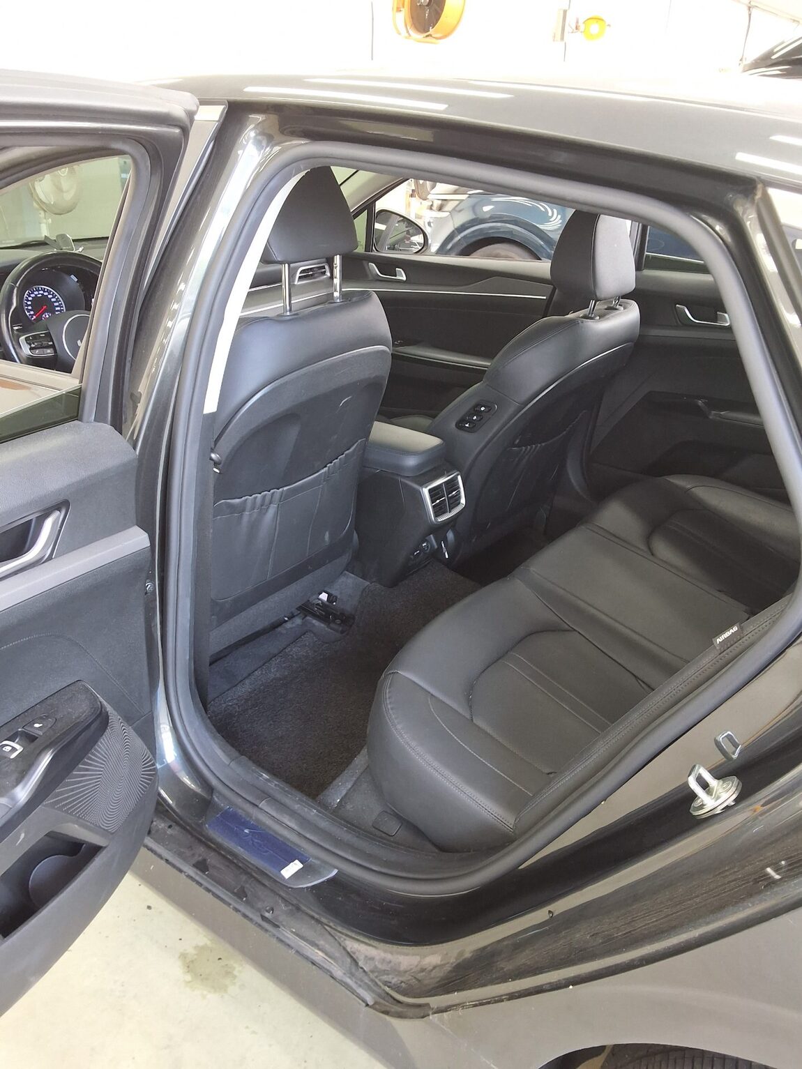 KIA NEW K5 (DL3) 2.0 GASOLINE PRESTIGE 2022 - zdjęcie 16