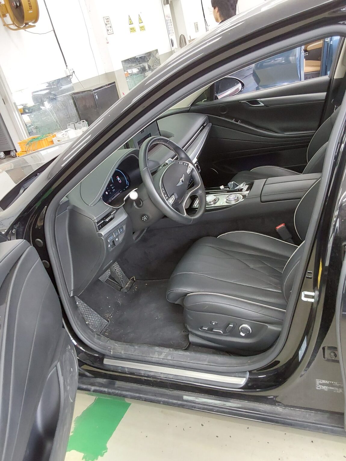 GENESIS THE ALL NEW G80 GASOLINE 3.5 AWD BASE MODEL 2024 - zdjęcie 10