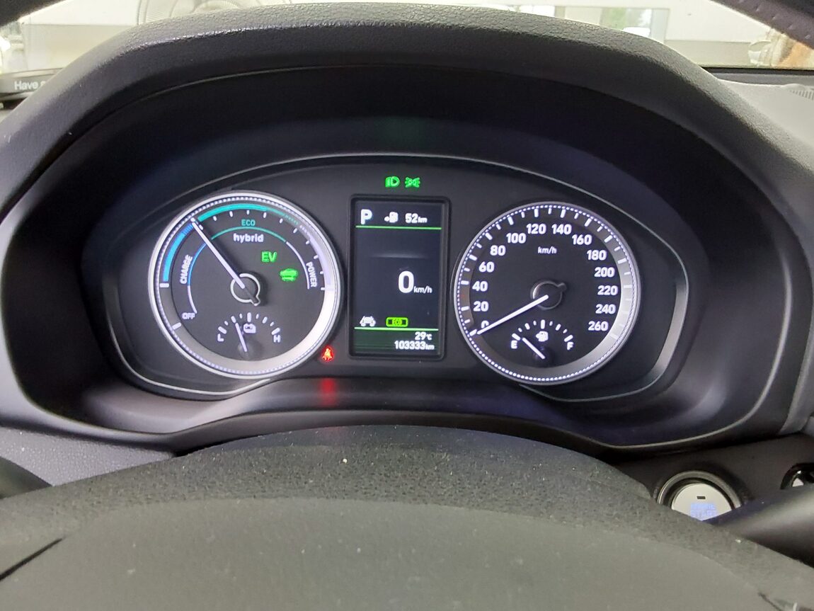 HYUNDAI GRANDEUR IG HYBRID 2.4 HEV EXCLUSIVE SPECIAL 2018 - zdjęcie 9
