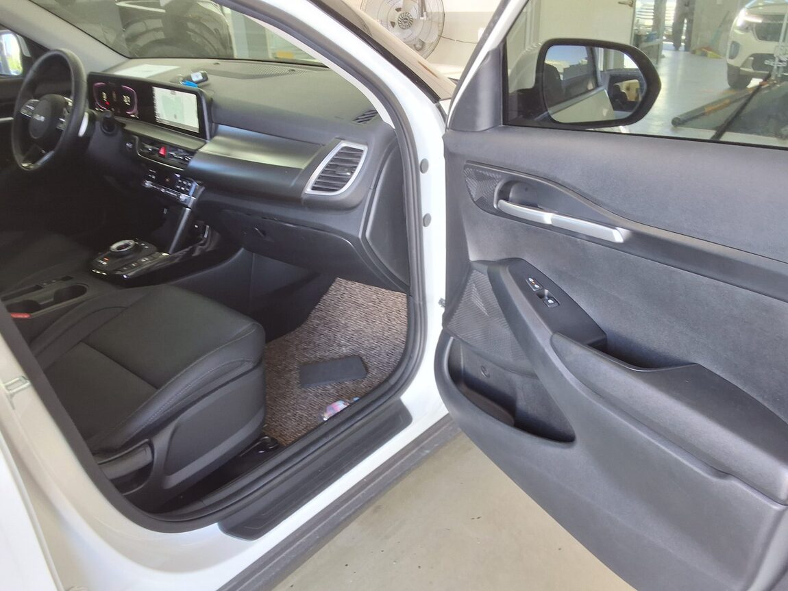 KIA THE NEW SELTOS 2.0 GASOLINE 2WD PRESTIGE 2025 - zdjęcie 19