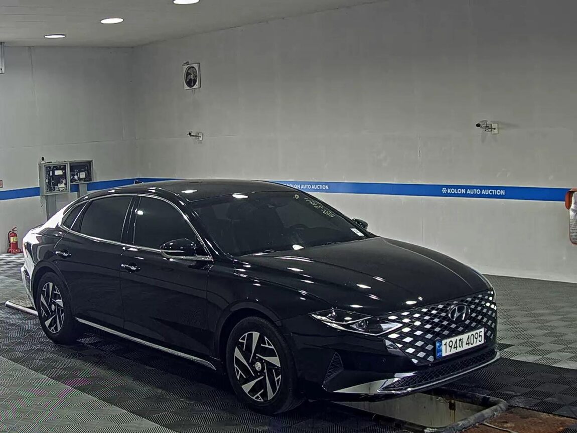 HYUNDAI THE NEW GRANDEUR IG HYBRID 2.4 HEV LE BLANC 2023 - zdjęcie 3