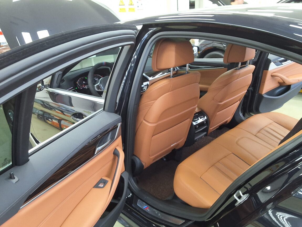 BMW 5 SERIES (7TH GEN) 520i M SPORT PACK 2021 - zdjęcie 12