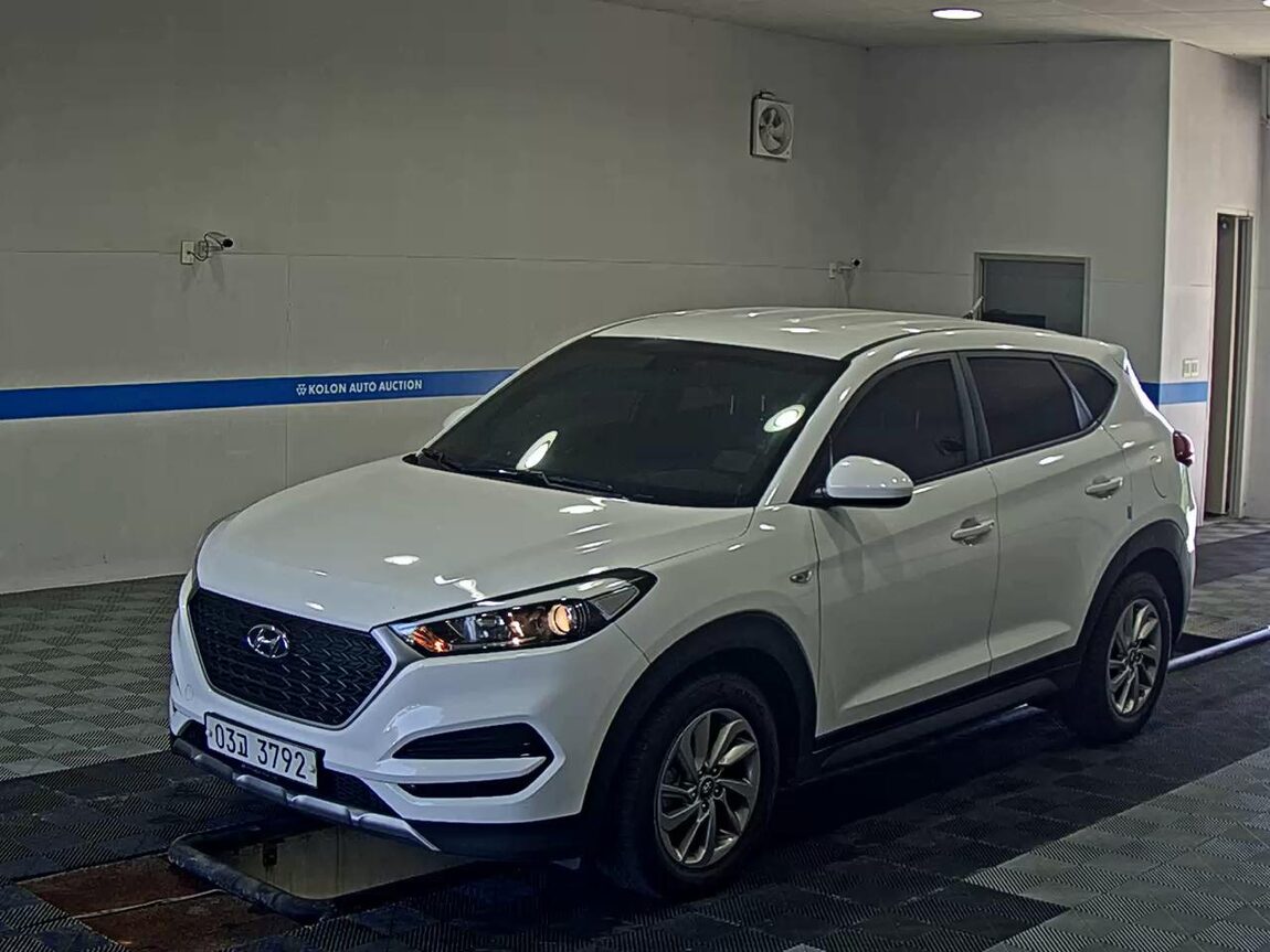 HYUNDAI ALL NEW TUCSON GASOLINE 1.6 TURBO 2WD STYLE 2018 - zdjęcie 2
