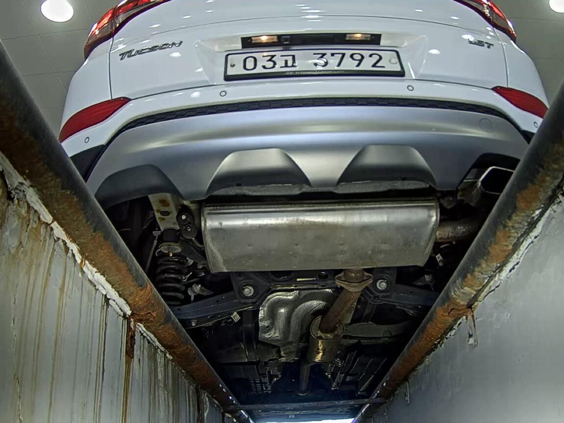 HYUNDAI ALL NEW TUCSON GASOLINE 1.6 TURBO 2WD STYLE 2018 - zdjęcie 8