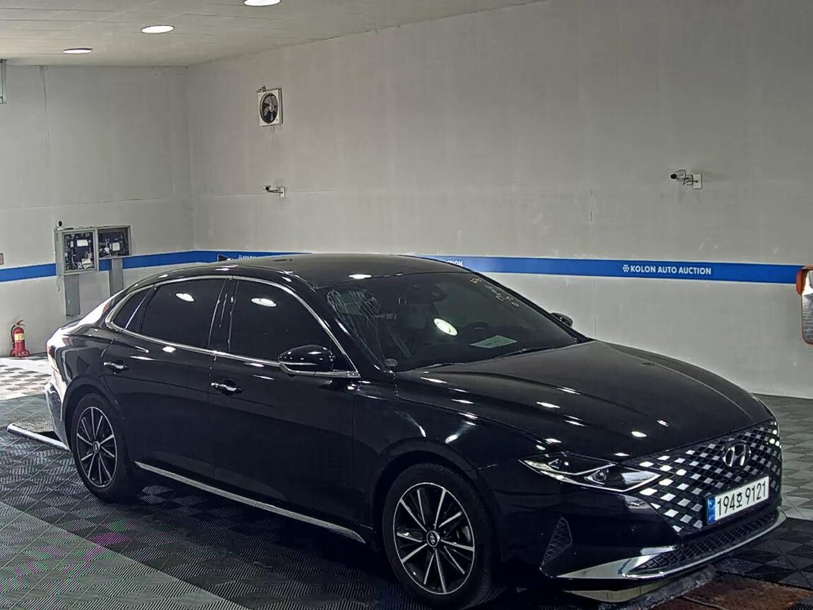 HYUNDAI THE NEW GRANDEUR IG GASOLINE 2.5 LE BLANC 2023 - zdjęcie 3
