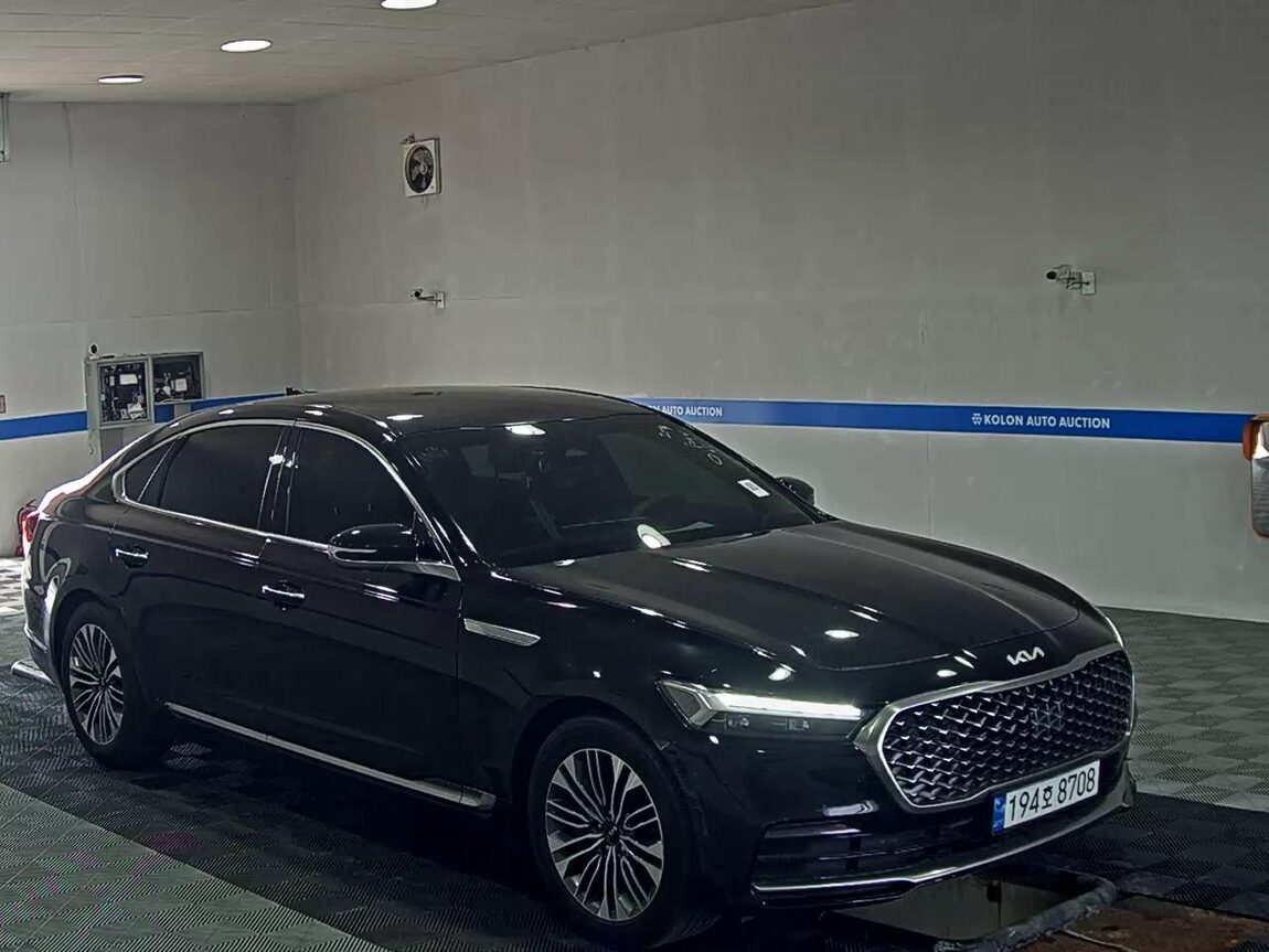 KIA THE NEW K9 (RJ) 3.8 GASOLINE PLATINUM 2022 - zdjęcie 3