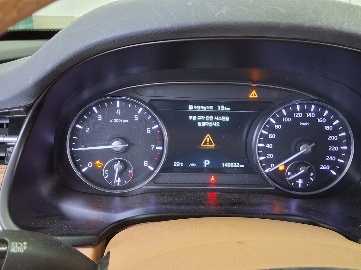 KIA THE NEW K9 (RJ) 3.8 GASOLINE PLATINUM 2022 - zdjęcie 31