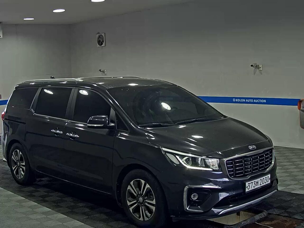 KIA THE NEW CARNIVAL 9-SEATER DIESEL LUXURY 2020 - zdjęcie 3