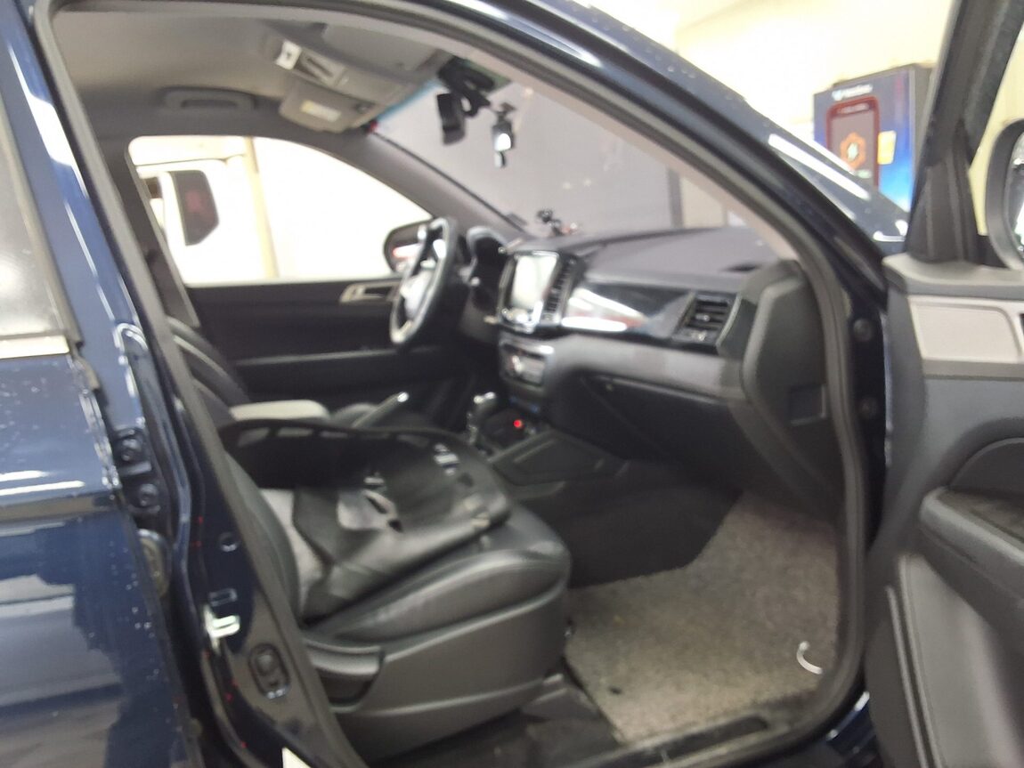 KG MOBILITY (SSANGYONG) REXTON SPORTS 2.2 4WD PRESTIGE 2018 - zdjęcie 15