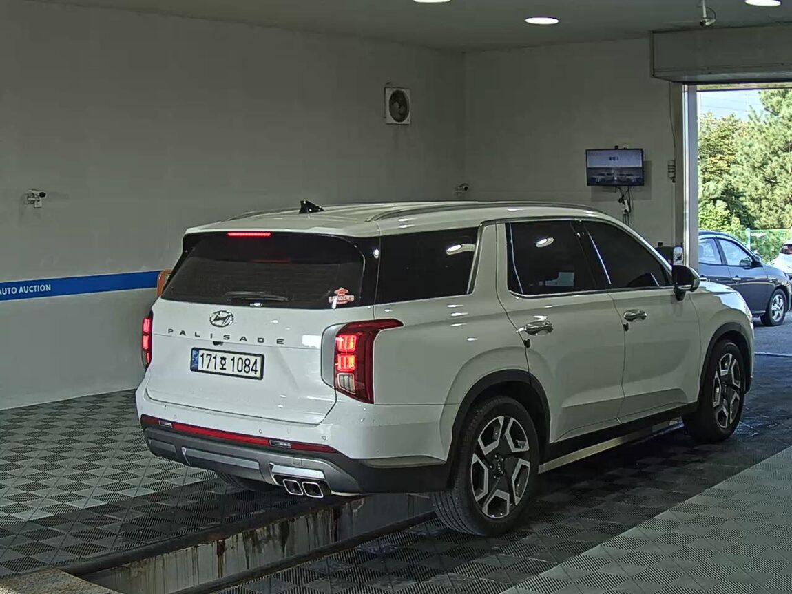HYUNDAI THE NEW PALISADE 2.2 DIESEL 2WD PRESTIGE 2023 - zdjęcie 5