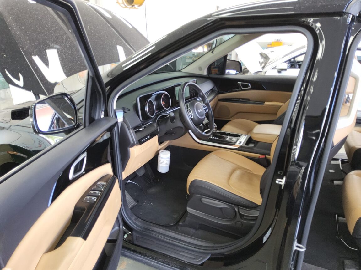 KIA NEW CARNIVAL (KA4) 9-SEATER GASOLINE PRESTIGE 2023 - zdjęcie 10