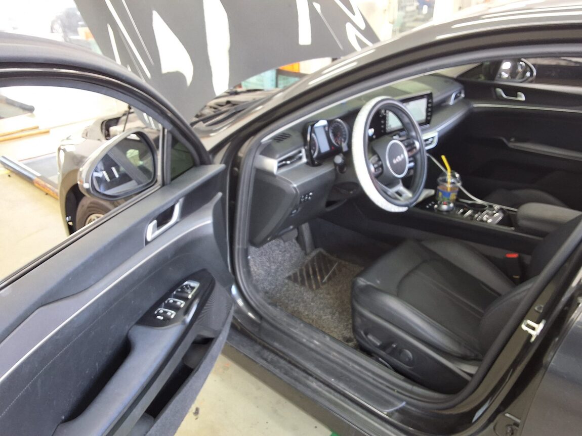 KIA NEW K5 (DL3) 2.0 GASOLINE PRESTIGE 2022 - zdjęcie 10