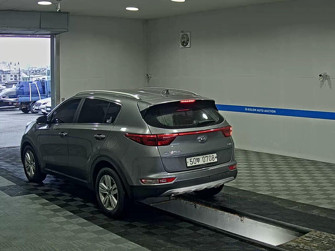 KIA NEW SPORTAGE R2.0 2WD PRESTIGE 2016 - zdjęcie 6