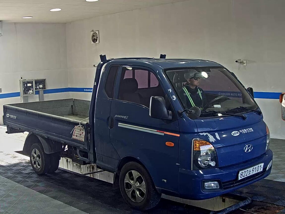HYUNDAI PORTER II CRDi SUPER CAB EXTRA LONG WHEELBASE STYLE 2018 - zdjęcie 3