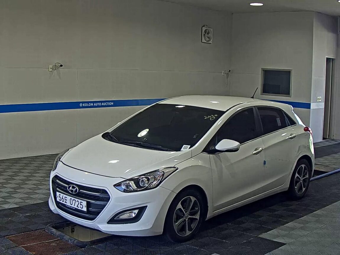 HYUNDAI THE NEW i30 1.6 VGT PYL 2016 - zdjęcie 2