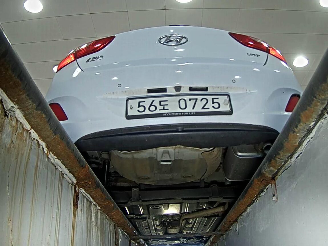 HYUNDAI THE NEW i30 1.6 VGT PYL 2016 - zdjęcie 8