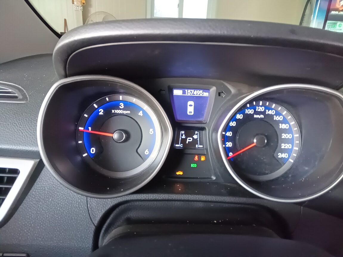 HYUNDAI THE NEW i30 1.6 VGT PYL 2016 - zdjęcie 9
