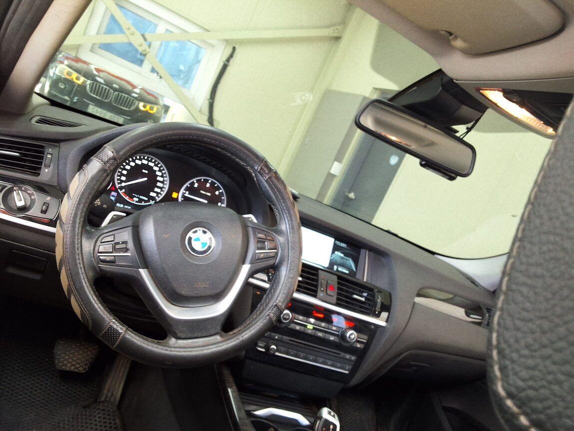 BMW X4 20d xDRIVE X LINE 2016 - zdjęcie 12