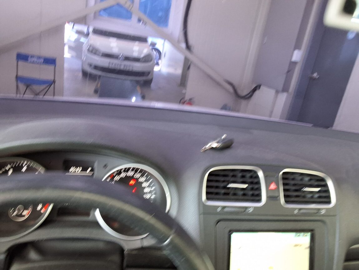 VOLKSWAGEN GOLF (6TH GEN) 1.4 TSI 2011 - zdjęcie 25
