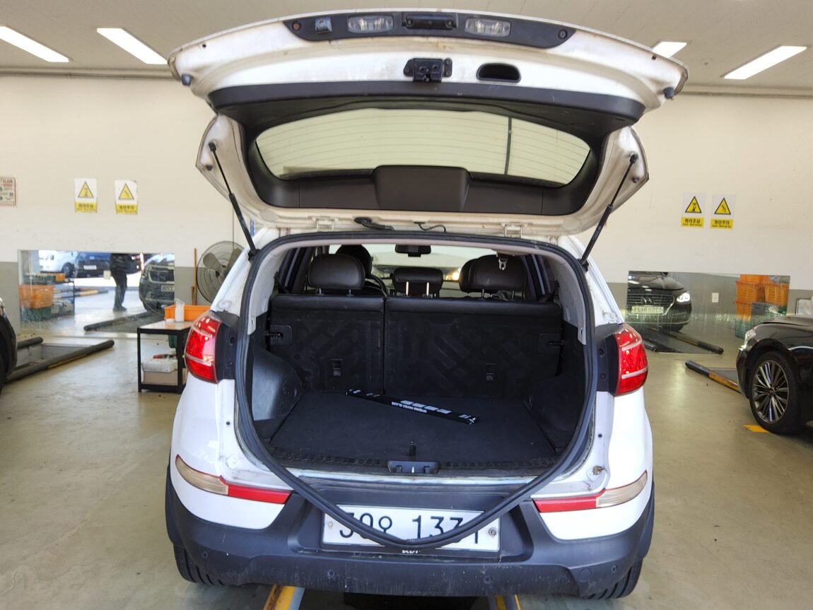 KIA SPORTAGE R DIESEL R2.0 2WD TLX LUXURY MODEL 2013 - zdjęcie 15