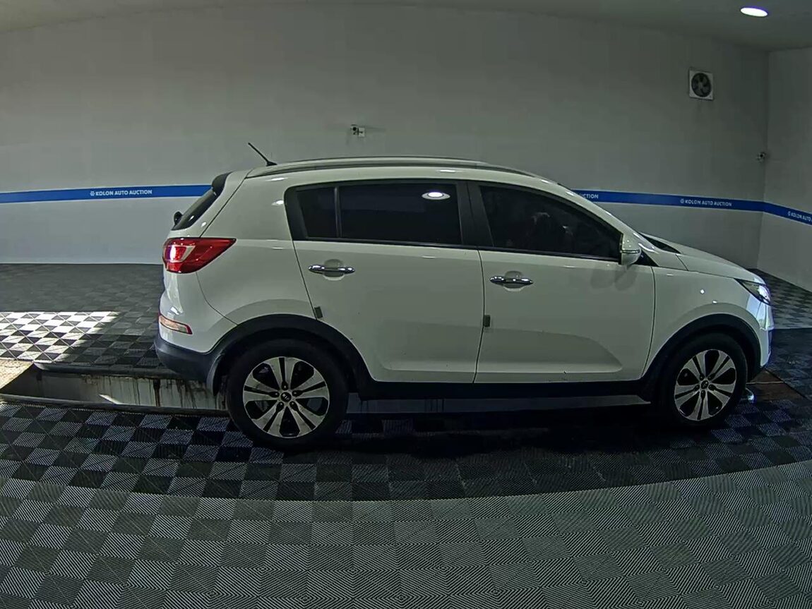 KIA SPORTAGE R DIESEL R2.0 2WD TLX LUXURY MODEL 2013 - zdjęcie 4
