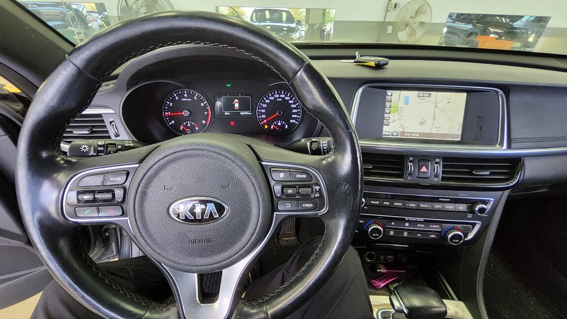 KIA NEW K5 2.0 GASOLINE SIGNATURE MX 2017 - zdjęcie 17