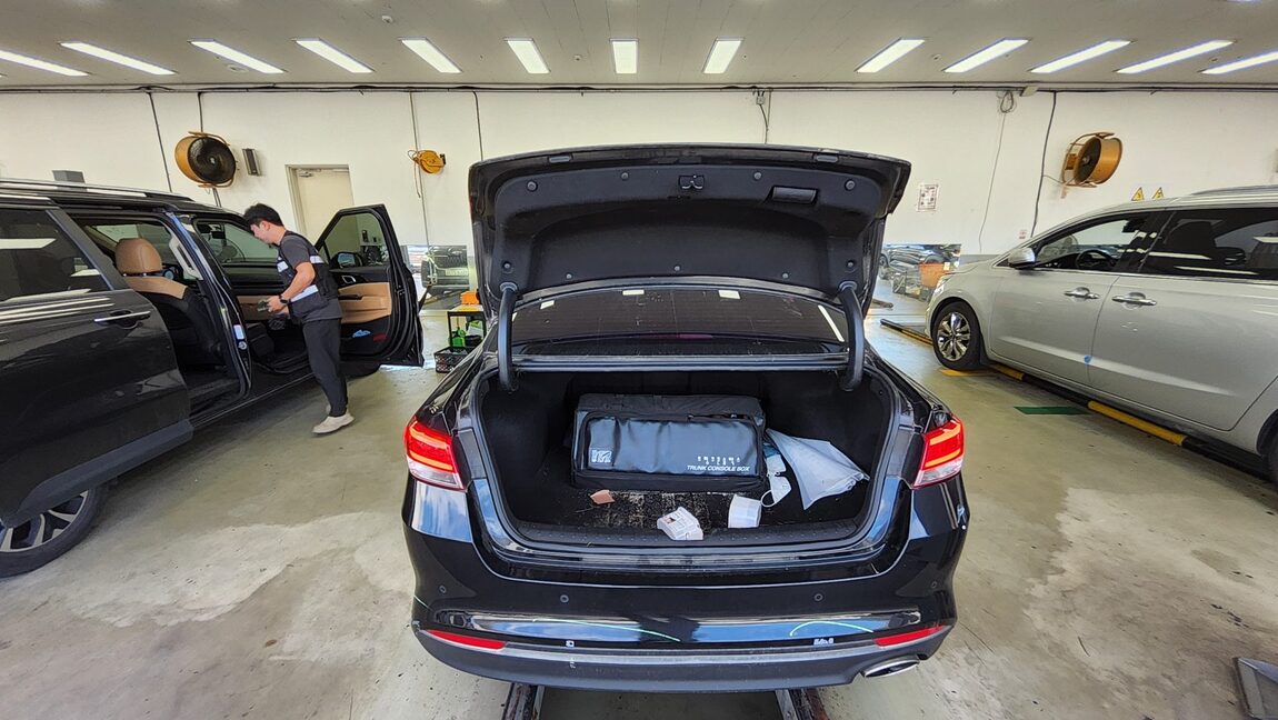 KIA NEW K5 2.0 GASOLINE SIGNATURE MX 2017 - zdjęcie 15