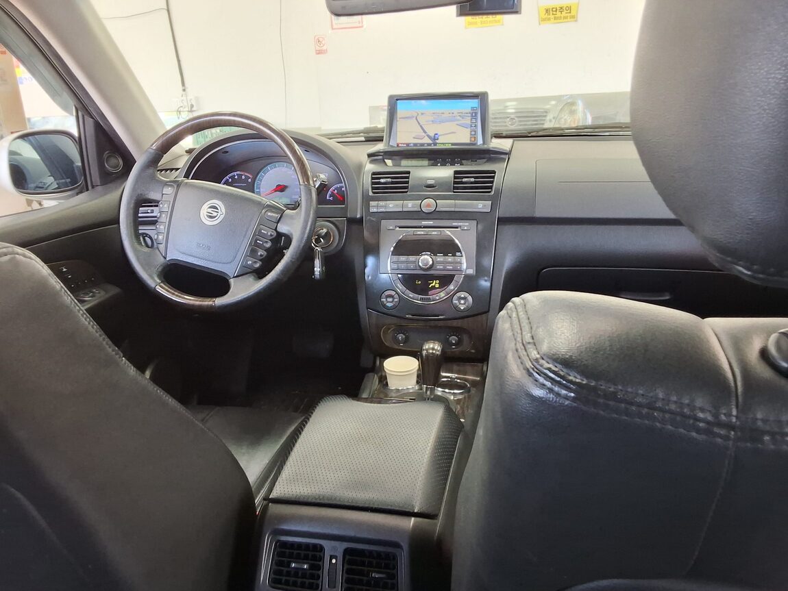 KG MOBILITY (SSANGYONG) SUPER REXTON 4WD RX4 LUXURY MODEL 2011 - zdjęcie 11