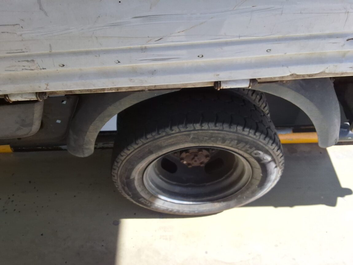 HYUNDAI PORTER II CRDi SUPER CAB EXTRA LONG WHEELBASE PREMIUM 2018 - zdjęcie 16