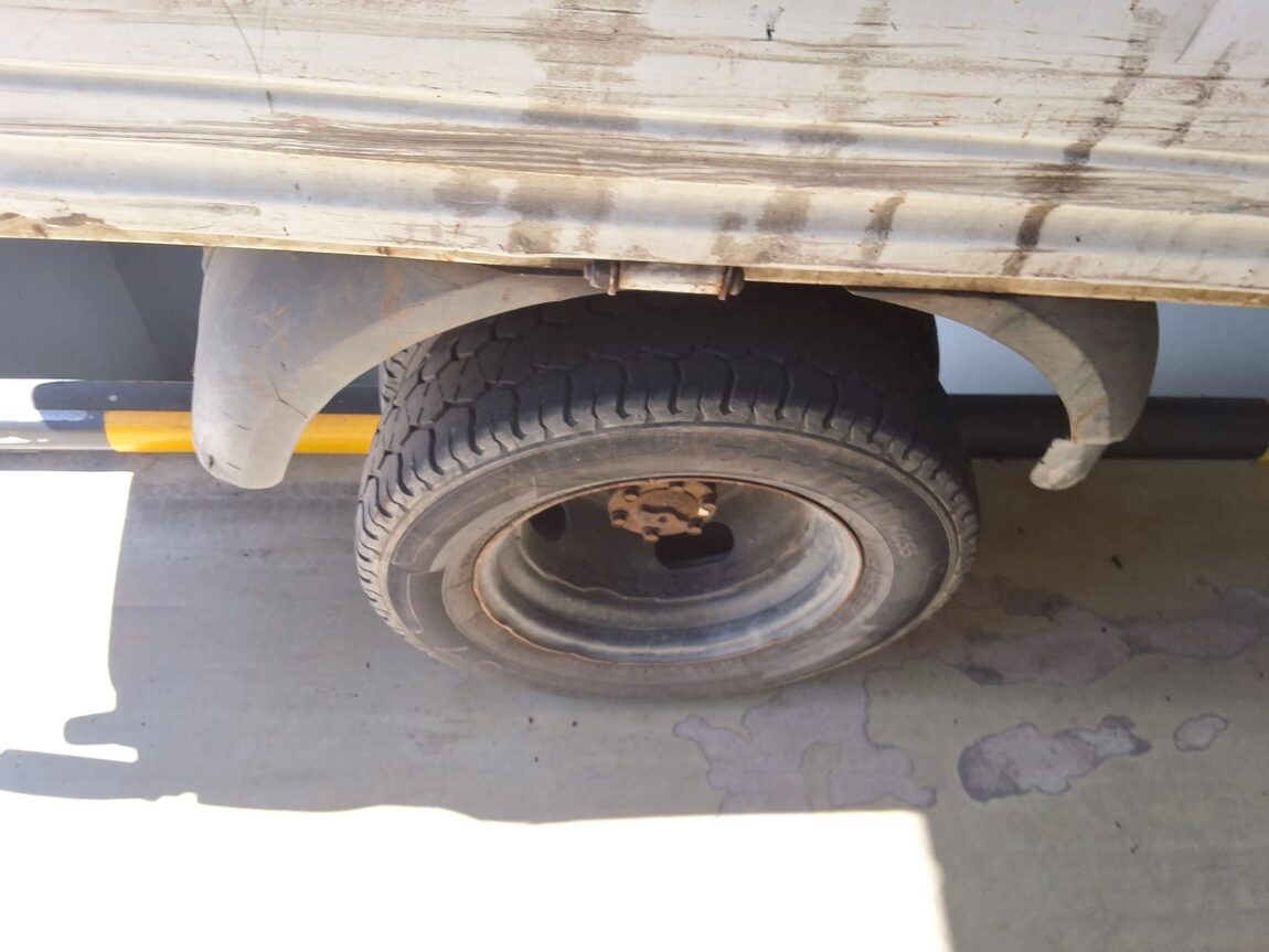 HYUNDAI PORTER II CRDi SUPER CAB EXTRA LONG WHEELBASE PREMIUM 2018 - zdjęcie 18
