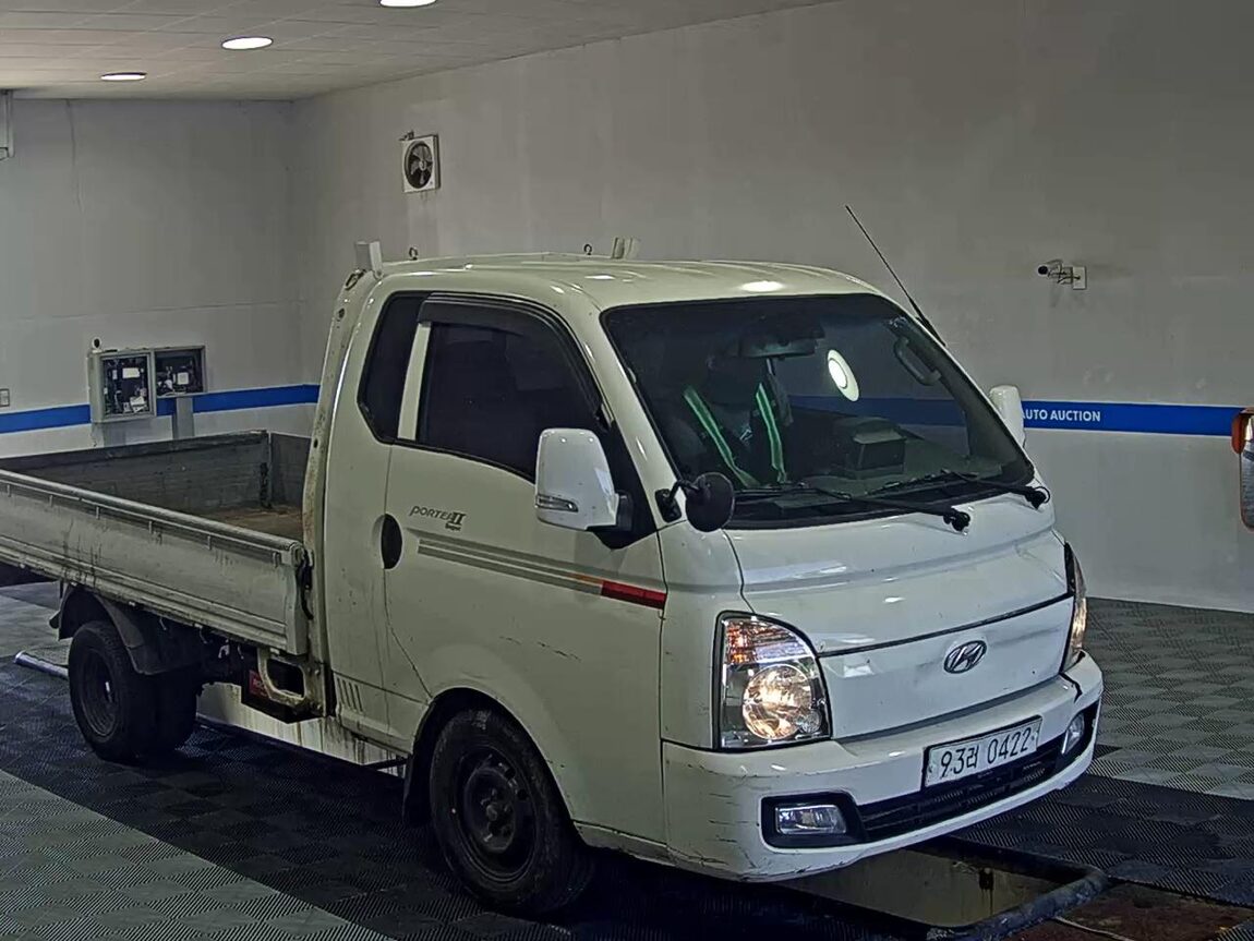 HYUNDAI PORTER II CRDi SUPER CAB EXTRA LONG WHEELBASE PREMIUM 2018 - zdjęcie 3