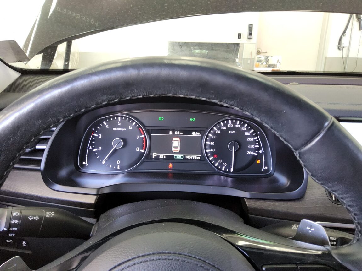 KIA K7 PREMIER 3.0 GDi SIGNATURE 2020 - zdjęcie 9