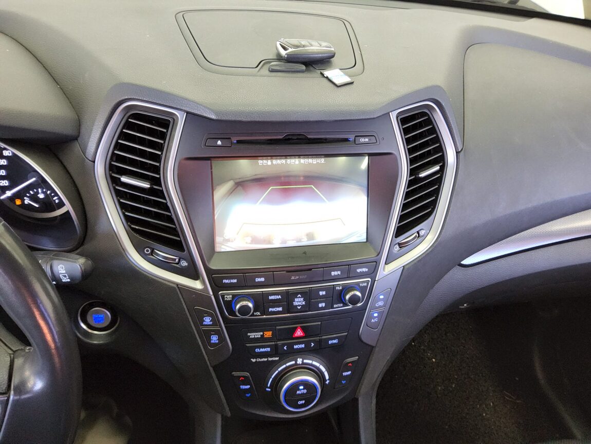 HYUNDAI SANTA FE THE PRIME DIESEL R2.0 2WD PREMIUM 2016 - zdjęcie 18