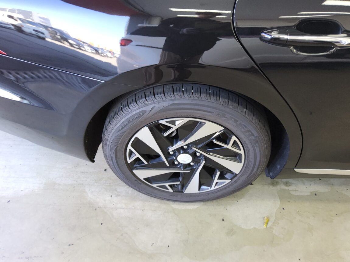 HYUNDAI THE NEW GRANDEUR IG HYBRID 2.4 HEV EXCLUSIVE 2021 - zdjęcie 25