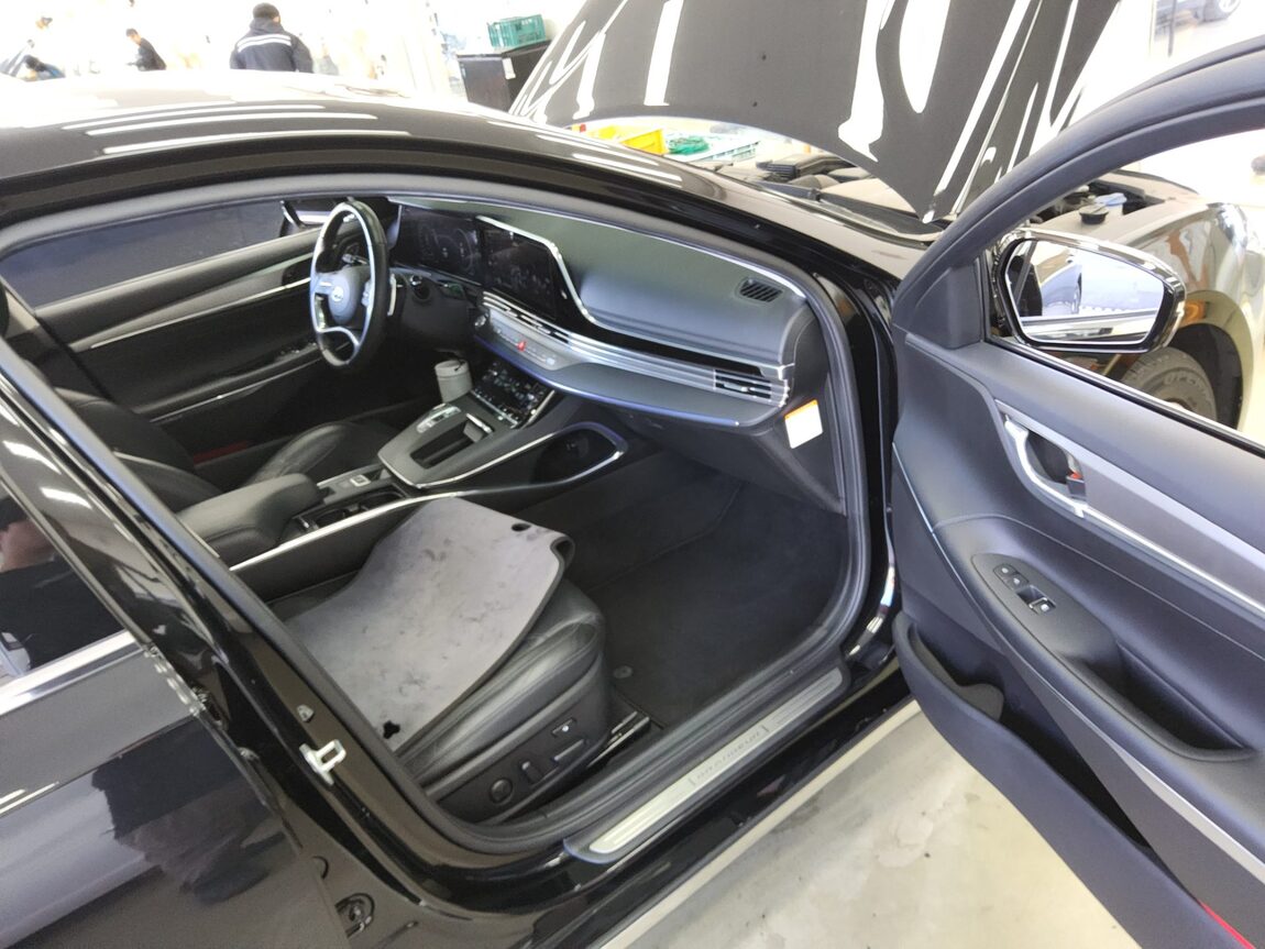 HYUNDAI THE NEW GRANDEUR IG HYBRID 2.4 HEV EXCLUSIVE 2021 - zdjęcie 14