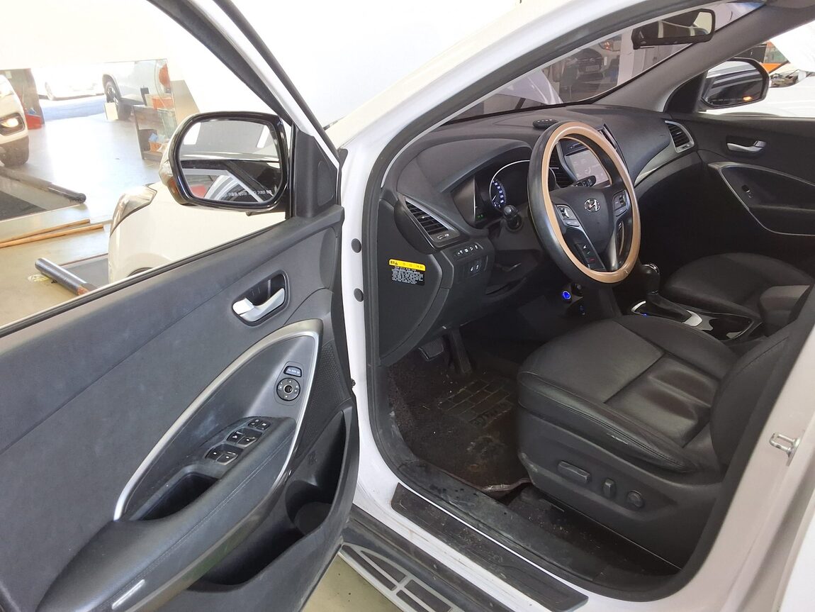 HYUNDAI SANTA FE THE PRIME DIESEL R2.0 2WD PREMIUM 2016 - zdjęcie 10
