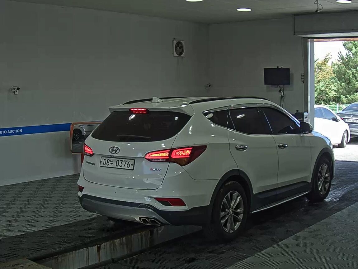 HYUNDAI SANTA FE THE PRIME DIESEL R2.0 2WD PREMIUM 2016 - zdjęcie 5