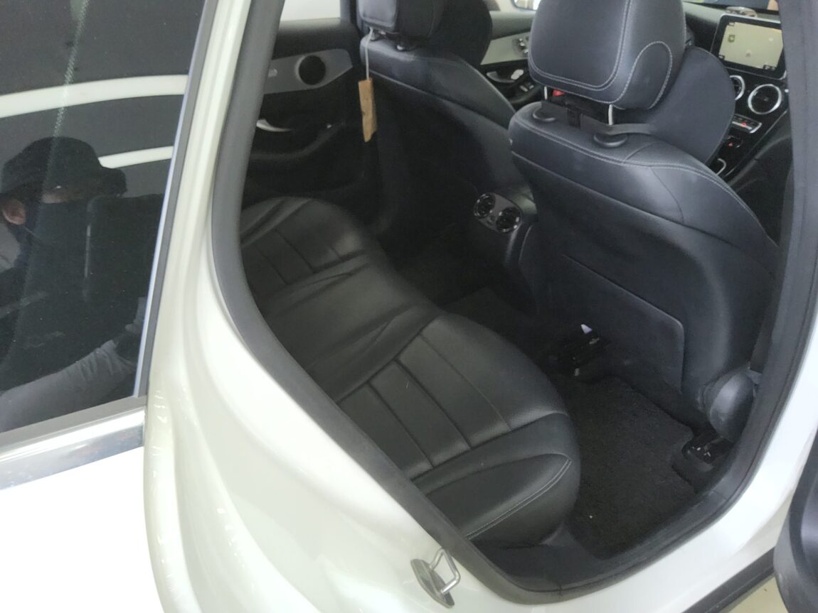 MERCEDES-BENZ GLC-CLASS GLC 220d 4MATIC 2017 - zdjęcie 13
